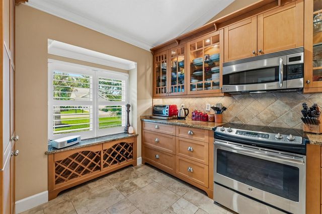 12942 SE Crooked Stick Lane, Hobe Sound, FL 33455