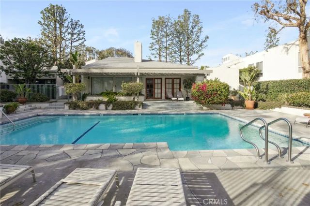 20134 Leadwell 263, Winnetka, CA 91306