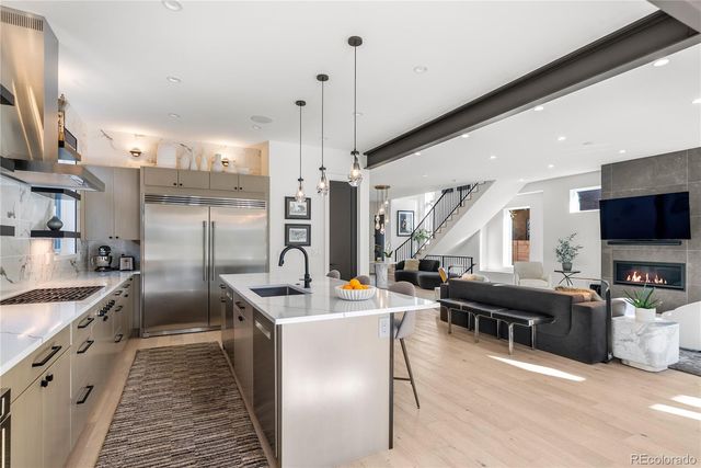 1983 S Saint Paul Street, Denver, CO 80210