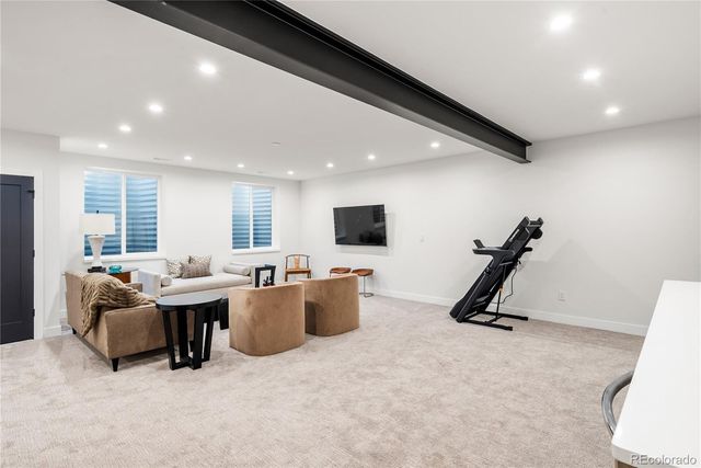 1983 S Saint Paul Street, Denver, CO 80210