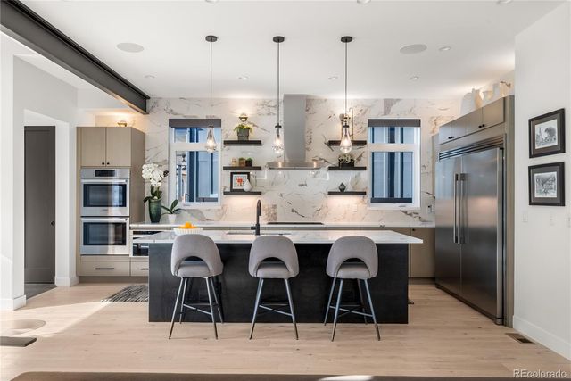 1983 S Saint Paul Street, Denver, CO 80210