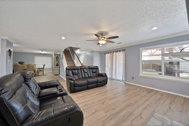 3101 Silver Creek Drive, Mesquite, TX 75181