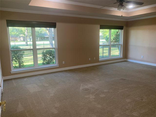 6002 Nutcracker Drive, Granbury, TX 76049