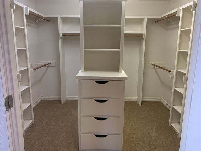 6002 Nutcracker Drive, Granbury, TX 76049