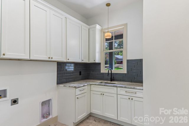 318 Mountain Home Trail, Brevard, NC 28712