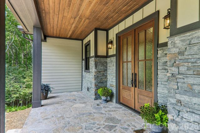318 Mountain Home Trail, Brevard, NC 28712