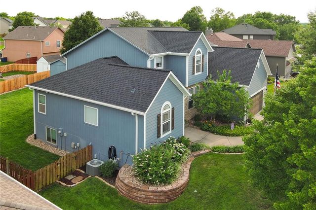 34541 W 83rd Street, De Soto, KS 66018