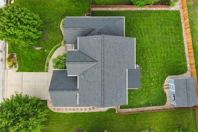34541 W 83rd Street, De Soto, KS 66018