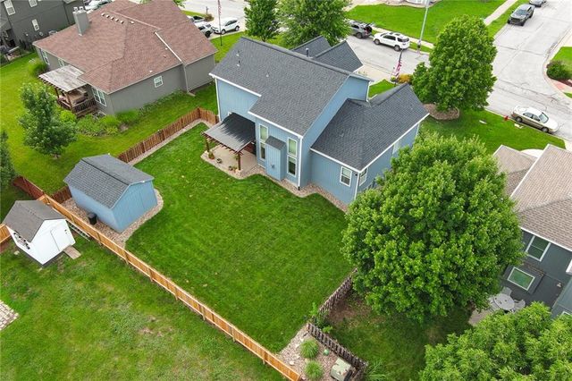 34541 W 83rd Street, De Soto, KS 66018