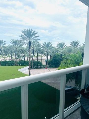 10275 Collins Ave 327, Bal Harbour, FL 33154