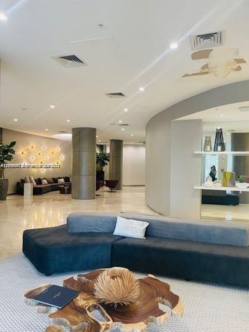 10275 Collins Ave 327, Bal Harbour, FL 33154