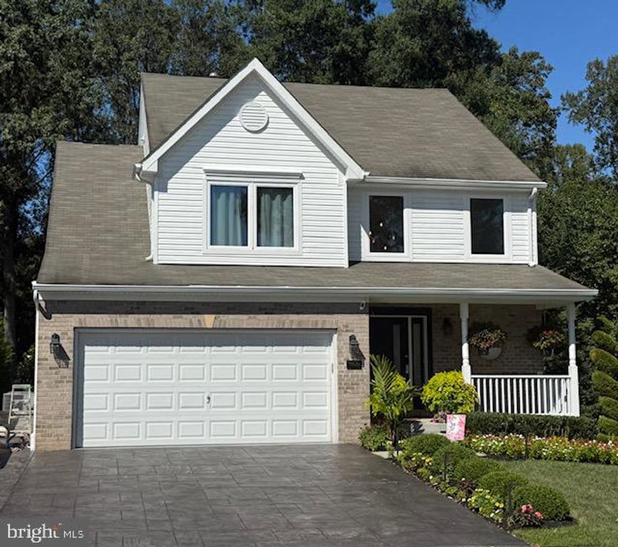 9876 LYON AVE, Laurel, MD 20723