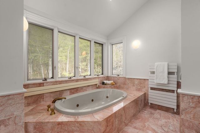 13 Cot Hill Road, Bedford, MA 01730