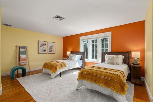 13 Cot Hill Road, Bedford, MA 01730