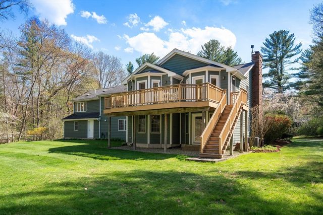 13 Cot Hill Road, Bedford, MA 01730