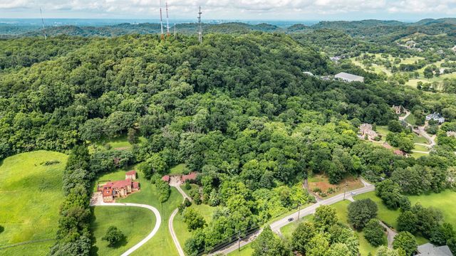 1404 Old Hickory Blvd, Brentwood, TN 37027