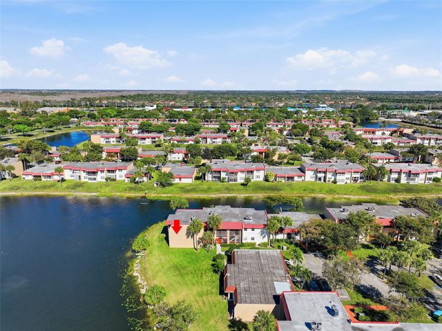 401 Lake Frances Drive 401, West Palm Beach, FL 33411