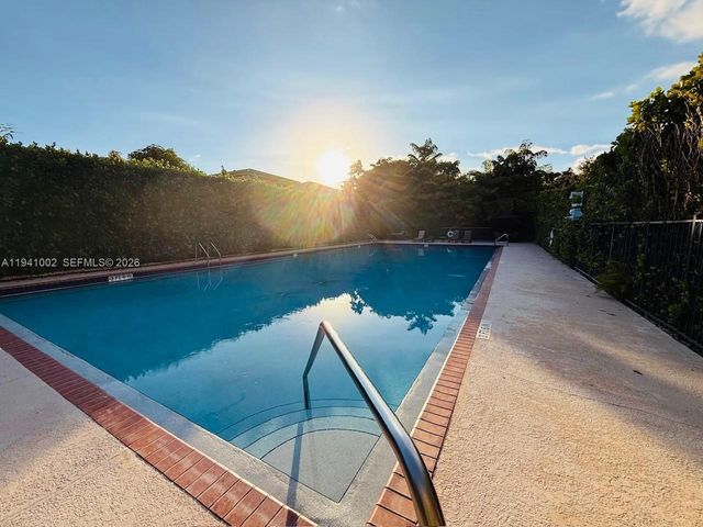 2279 NE 42nd Cir, Homestead, FL 33033