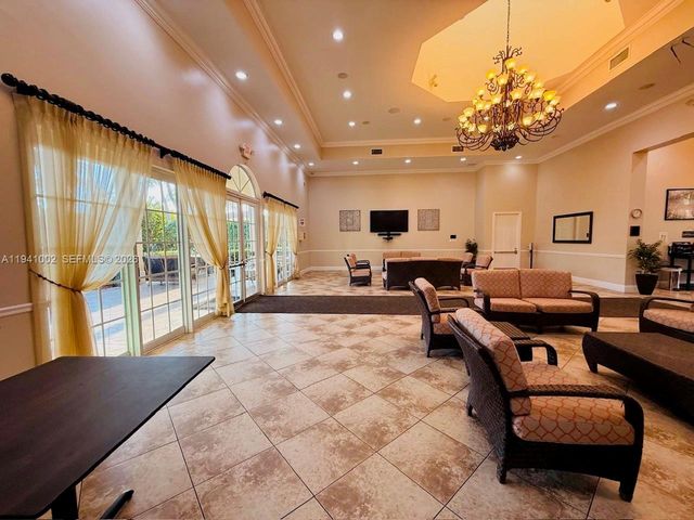 2279 NE 42nd Cir, Homestead, FL 33033