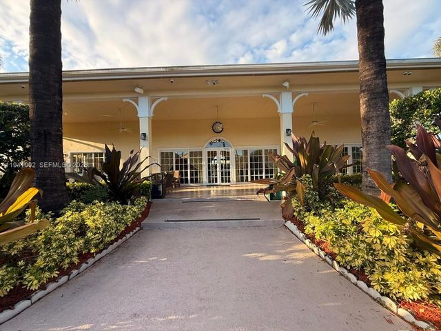 2279 NE 42nd Cir, Homestead, FL 33033