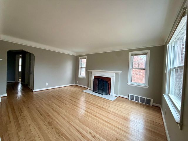 3482 Grayton Street, Detroit, MI 48224