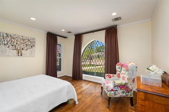 1103 Martin Street, Houston, TX 77018