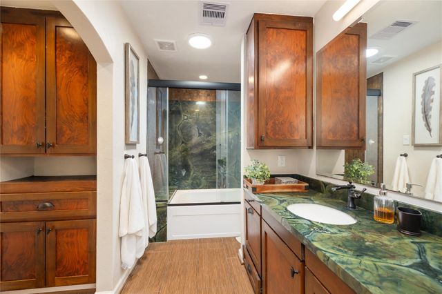 1103 Martin Street, Houston, TX 77018