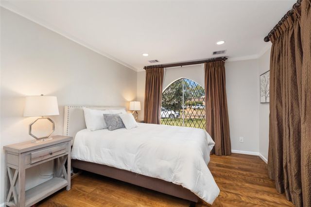 1103 Martin Street, Houston, TX 77018