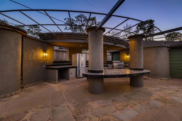 1103 Martin Street, Houston, TX 77018