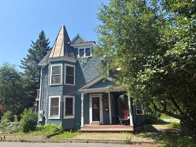 11 Maple Street, Woodstock, VT 05091