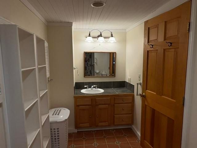 11 Maple Street, Woodstock, VT 05091