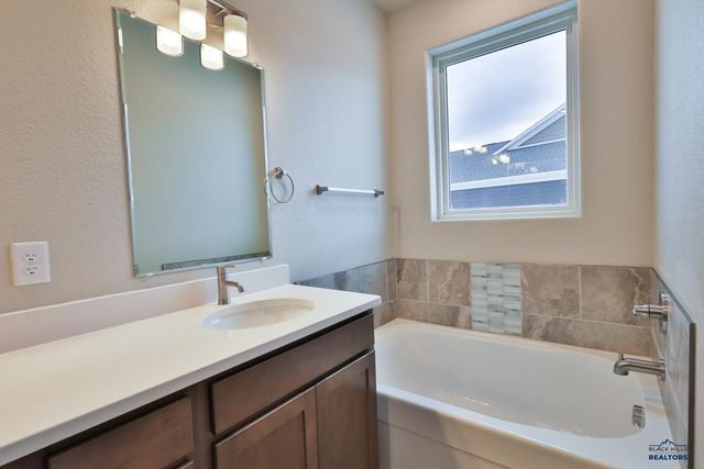 311 MIRIAM CT, Rapid City, SD 57701