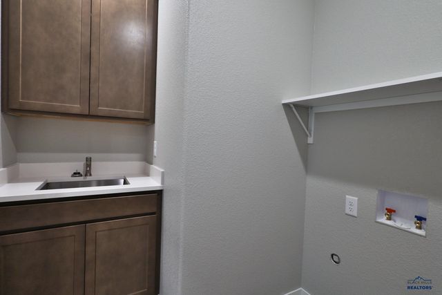 311 MIRIAM CT, Rapid City, SD 57701