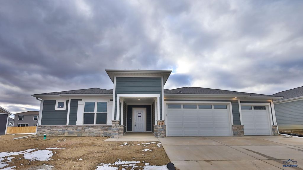 311 MIRIAM CT, Rapid City, SD 57701