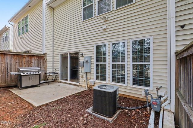 8724 Owl Roost Place, Raleigh, NC 27617