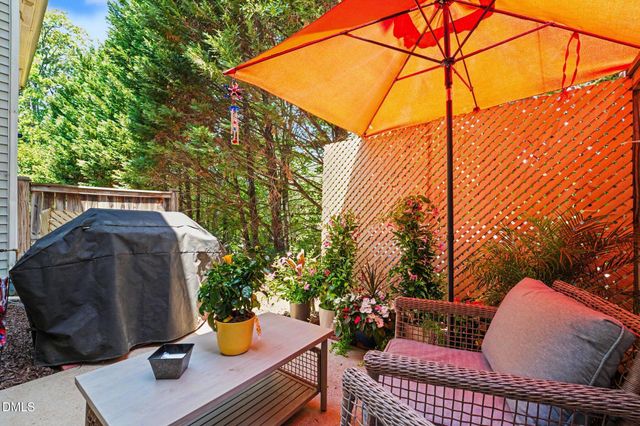 8724 Owl Roost Place, Raleigh, NC 27617