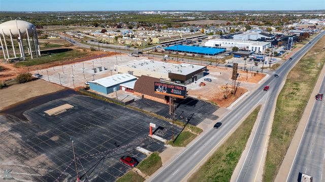1402 S Clack Street, Abilene, TX 79605