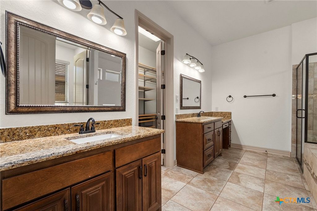 Image 23 of property listing at 904 Beechwood Lane, New Braunfels, TX 78130