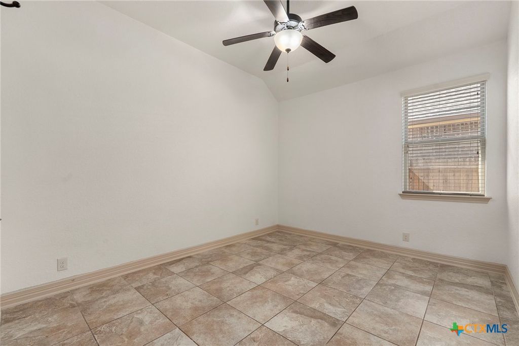 Image 29 of property listing at 904 Beechwood Lane, New Braunfels, TX 78130