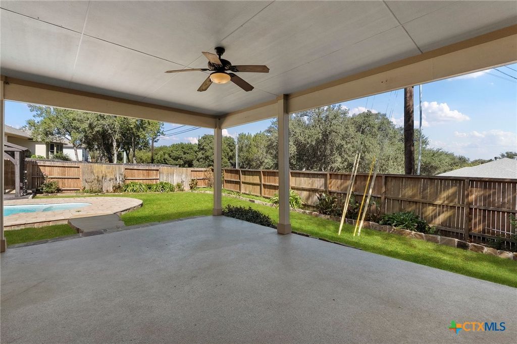 Image 34 of property listing at 904 Beechwood Lane, New Braunfels, TX 78130