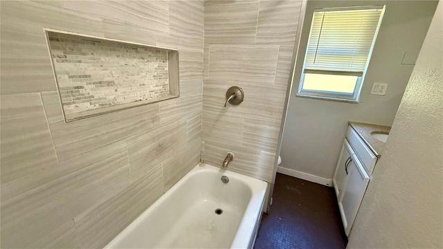 1314 N COMBEE ROAD 4, Lakeland, FL 33801