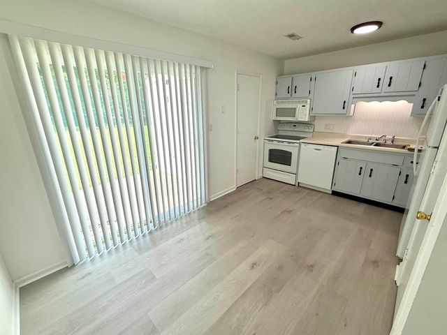 554 Captain Ct., Myrtle Beach, SC 29579