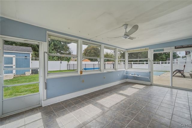 203 Riverdale Road, Clay, NY 13090