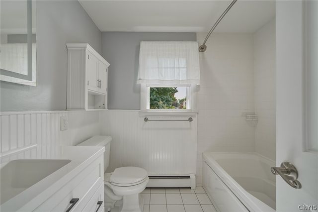 203 Riverdale Road, Clay, NY 13090