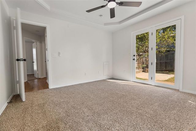 901 N Avery Drive, Moore, OK 73160