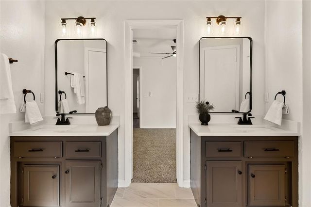 901 N Avery Drive, Moore, OK 73160