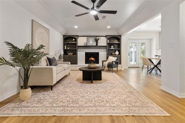 901 N Avery Drive, Moore, OK 73160