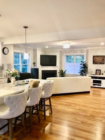 150 Quincy Avenue 5C, Quincy, MA 02169