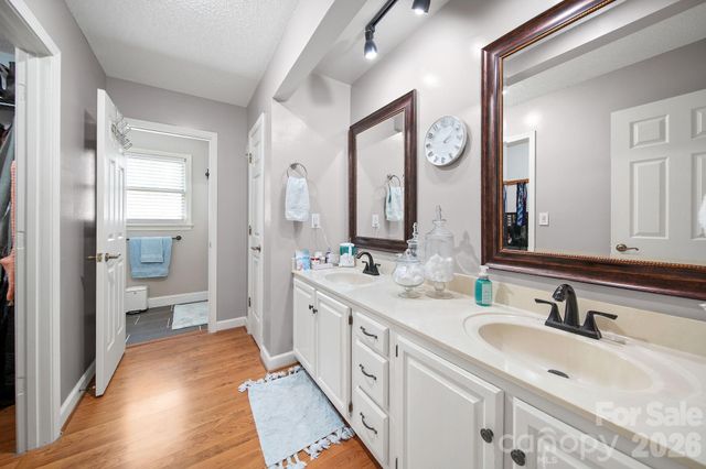 120 Ridgewood Court, Salisbury, NC 28146