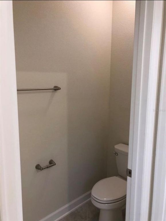 Image 21 of property listing at 10229 LOVEGRASS LANE, Orlando, FL 32832